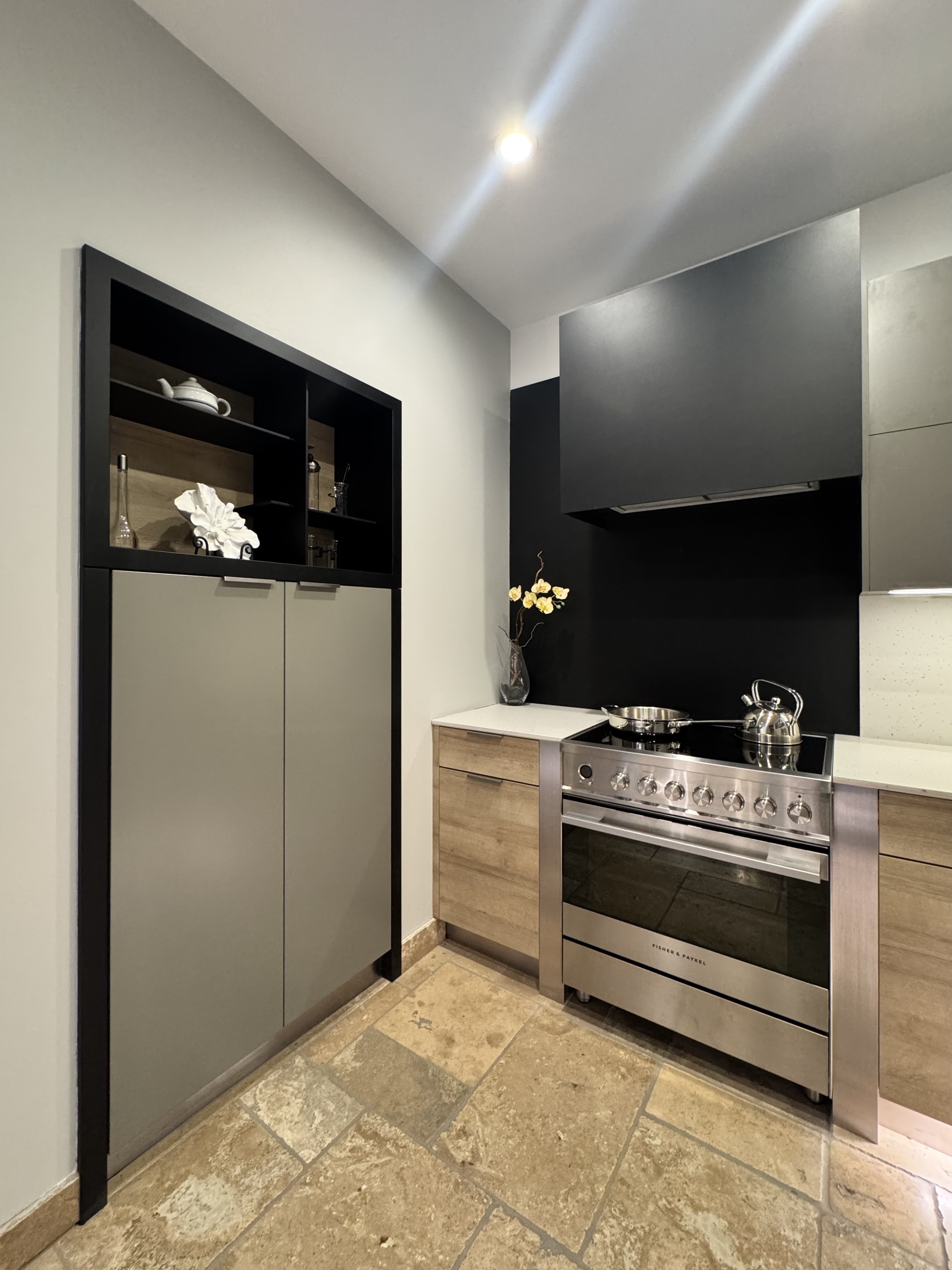 Uniboard: Redefining Sustainability and Safety in Building Materials